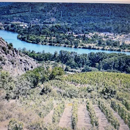 A Condrieu, Mobil 6 Pers Sur Les Bords Du Rhone, Avec Parc Aquatique *