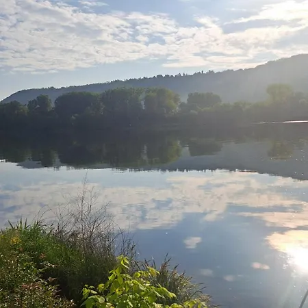 Campingplads A Condrieu, Mobil 6 Pers Sur Les Bords Du Rhone, Avec Parc Aquatique Condrieu