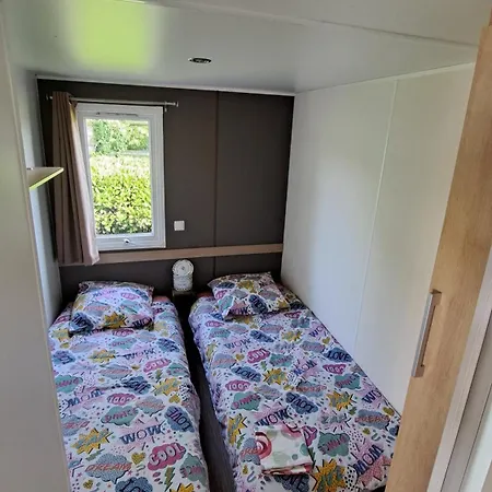 A Condrieu, Mobil 6 Pers Sur Les Bords Du Rhone, Avec Parc Aquatique Campingplads